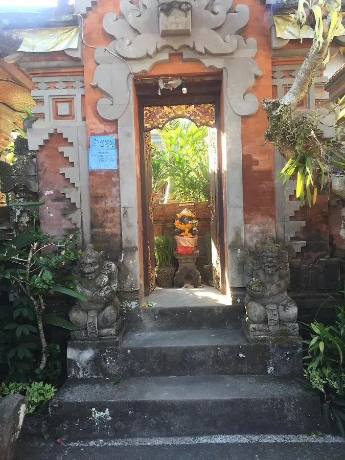 Pondok Ayu Homestay Ubud 2*,